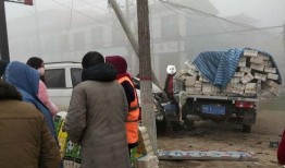 杞县黄村车祸最新爆料新闻,悲剧现场细节披露，伤亡情况引关注