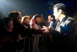 费翔春晚爆料最新消息,揭秘幕后精彩瞬间与幕后故事